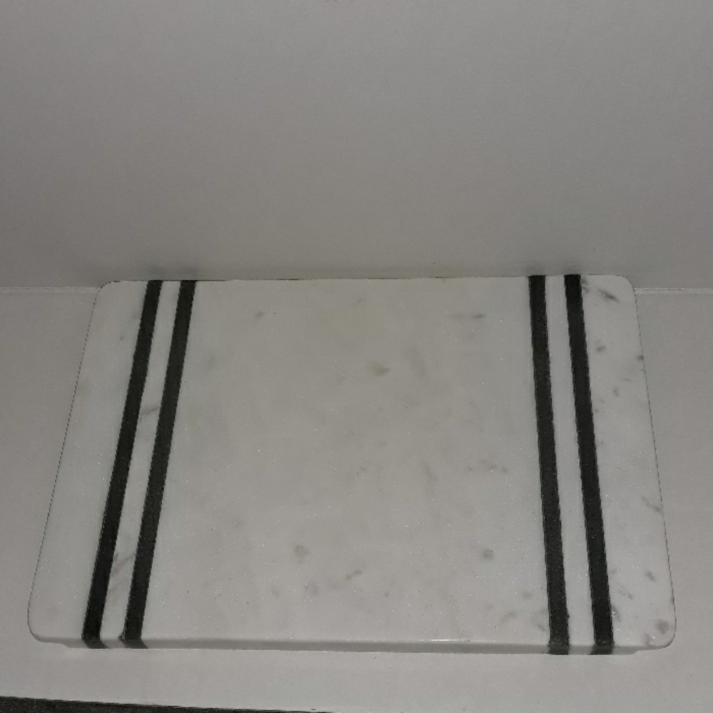 NIB magnolia homes rectangular cutting board